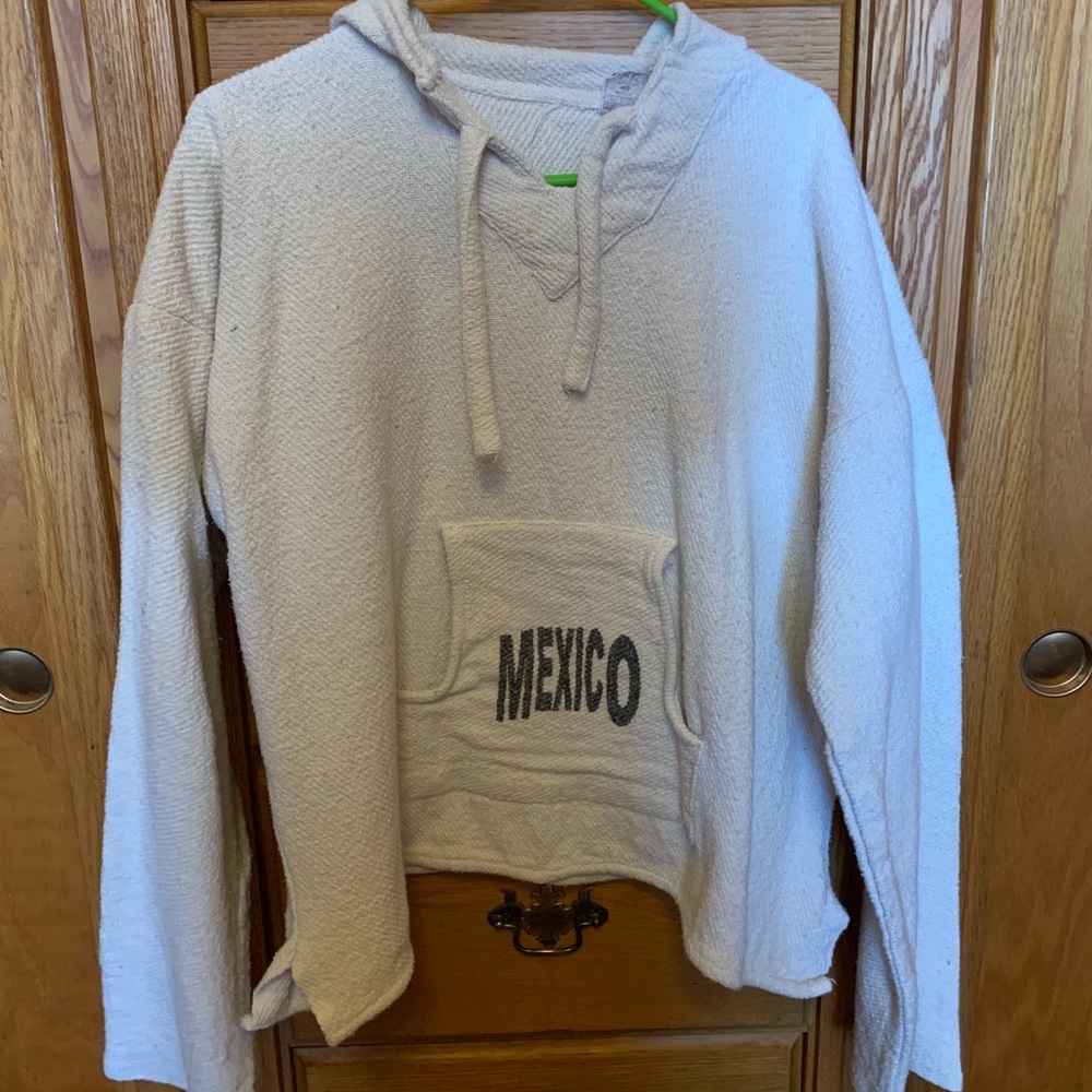 Tequila “drug rug”. Fits like large.